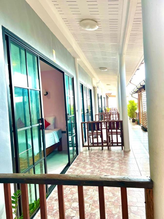 Baan Purada Apartment Koh Lanta Exterior photo